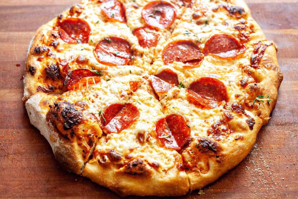 __opt__aboutcom__coeus__resources__content_migration__simply_recipes__uploads__2019__09__easy-pepperoni-pizza-lead-3-8f256746d649404baa36a44d271329bc